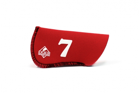 #7 Iron Glove: Red
