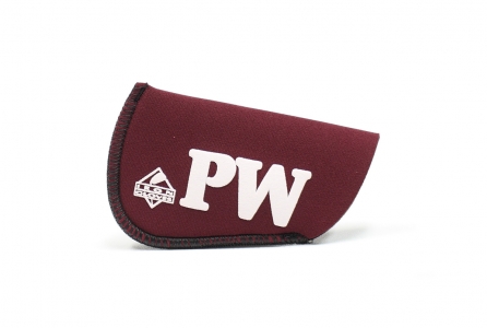 Sand Wedge Glove: Burgundy